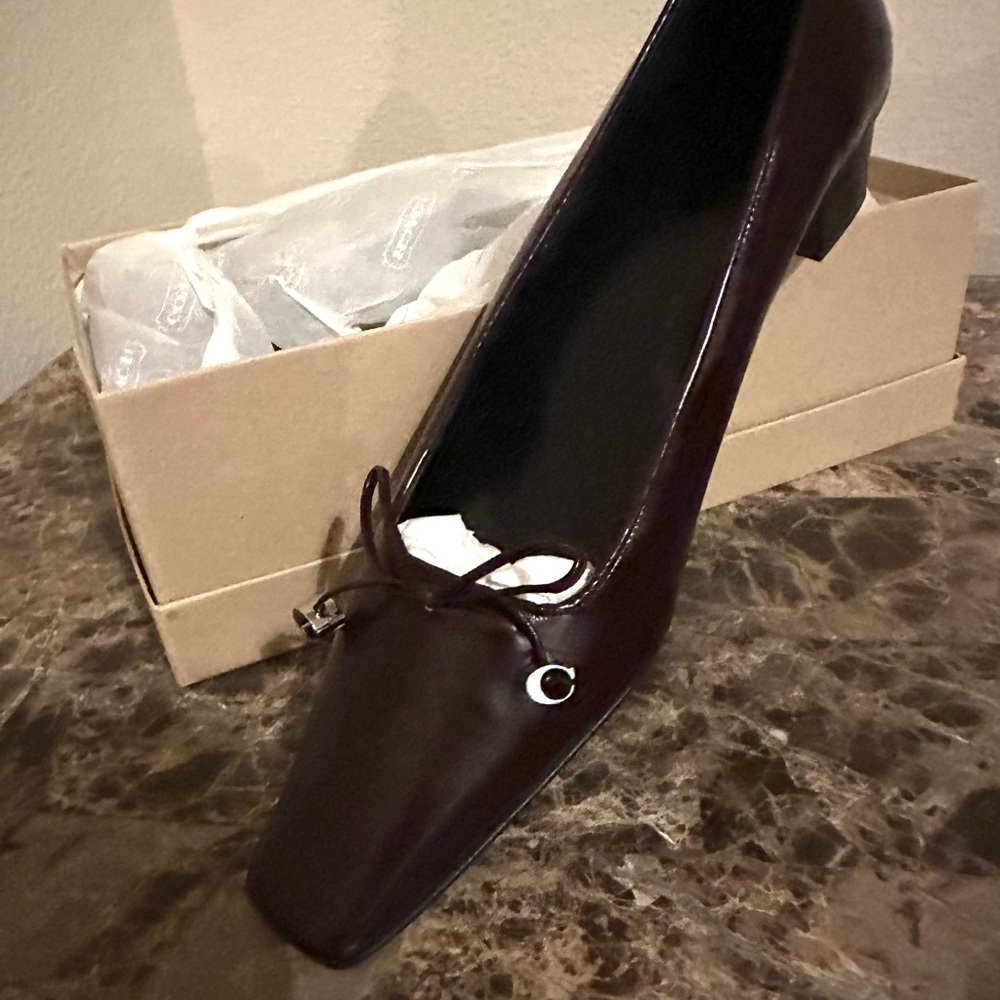 *NIB* COACH Bordeaux Women's 1 inch Heels